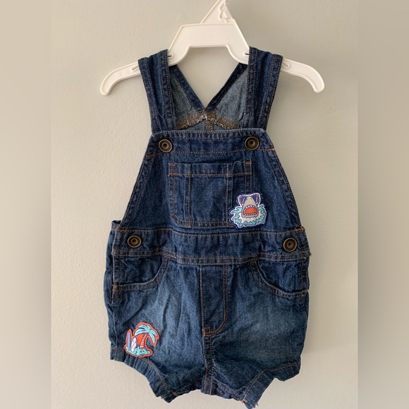 The Children’s Place 0-3 month Overalls - Picture 1 of 3
